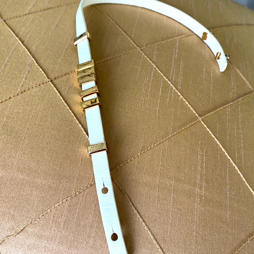 White leather bracelet - Picture 4 of 8